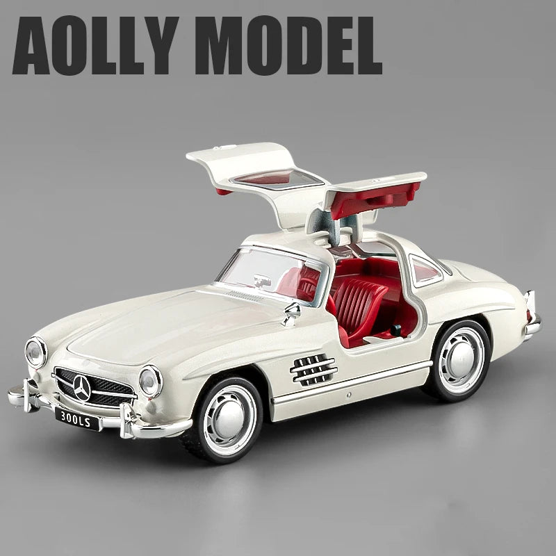 Mercedes-Benz 300SL Gullwing (1:32 Scale) - Die-Cast Model with Sound & Light