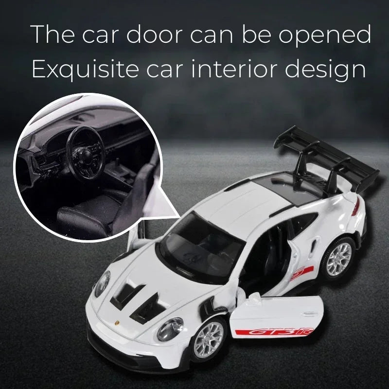 Porsche 911 GT3 RS (1:36 Scale) - Die-Cast Metal Model
